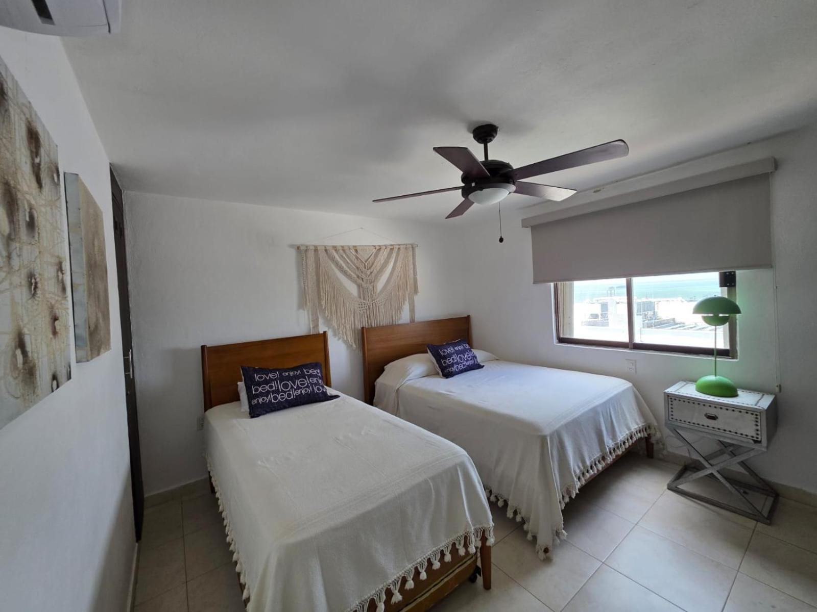 Perfect Vacation Getaway,Ocean View,Wifi, Beach Cancun Bagian luar foto