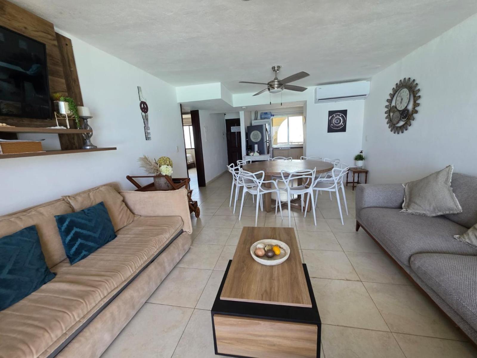 Perfect Vacation Getaway,Ocean View,Wifi, Beach Cancun Bagian luar foto