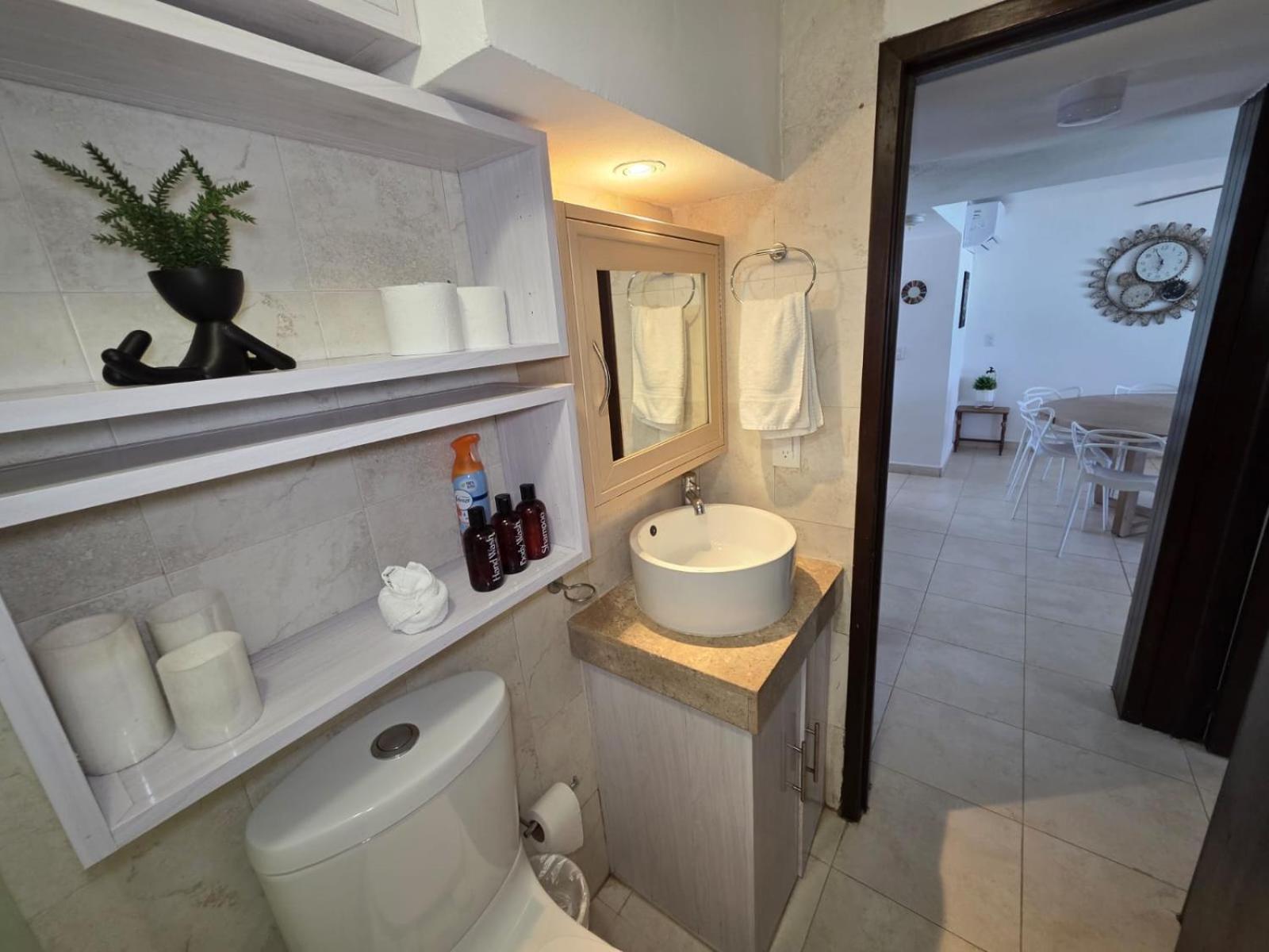 Perfect Vacation Getaway,Ocean View,Wifi, Beach Cancun Bagian luar foto